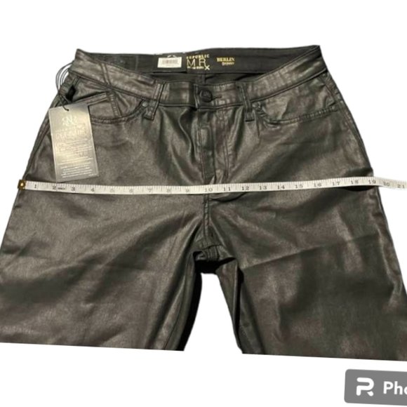 Rock & Republic Women's Jeans ~ NWT ~ Rx Berlin Mid Rise ~ Coated Fabric… - Picture 16 of 16